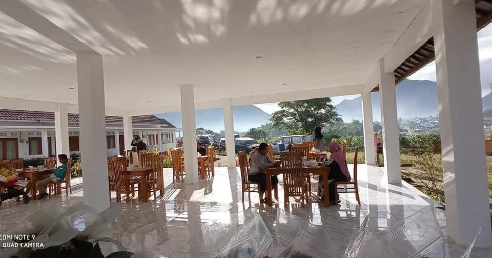 Rinjani Hill Hotel Sembalunlawang Zewnętrze zdjęcie