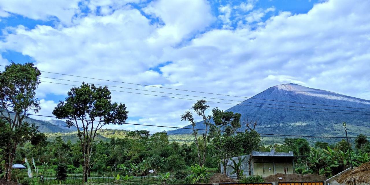 Rinjani Hill Hotel Sembalunlawang Zewnętrze zdjęcie